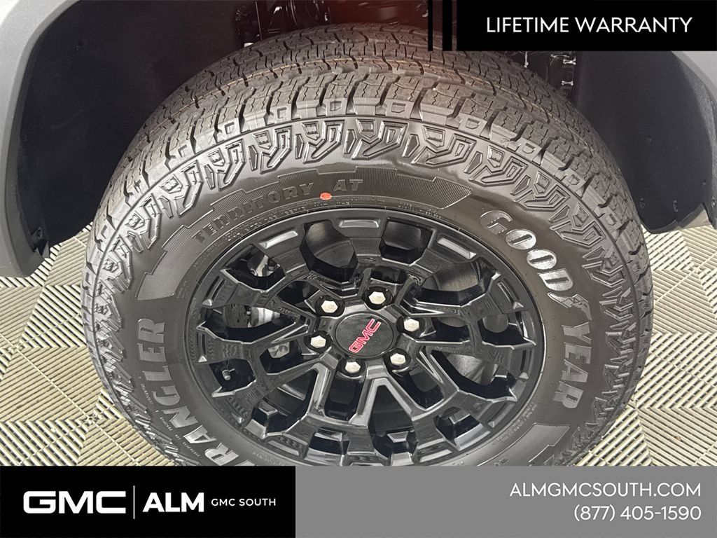 New 2026 GMC Canyon Elevation RWD image 14