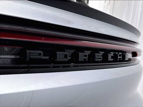 New 2026 Porsche Cayenne Coupe AWD/4WD image 33