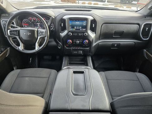 Used 2022 Chevrolet Silverado 1500 LT Trail Boss w/ Bed Protection Package image 2