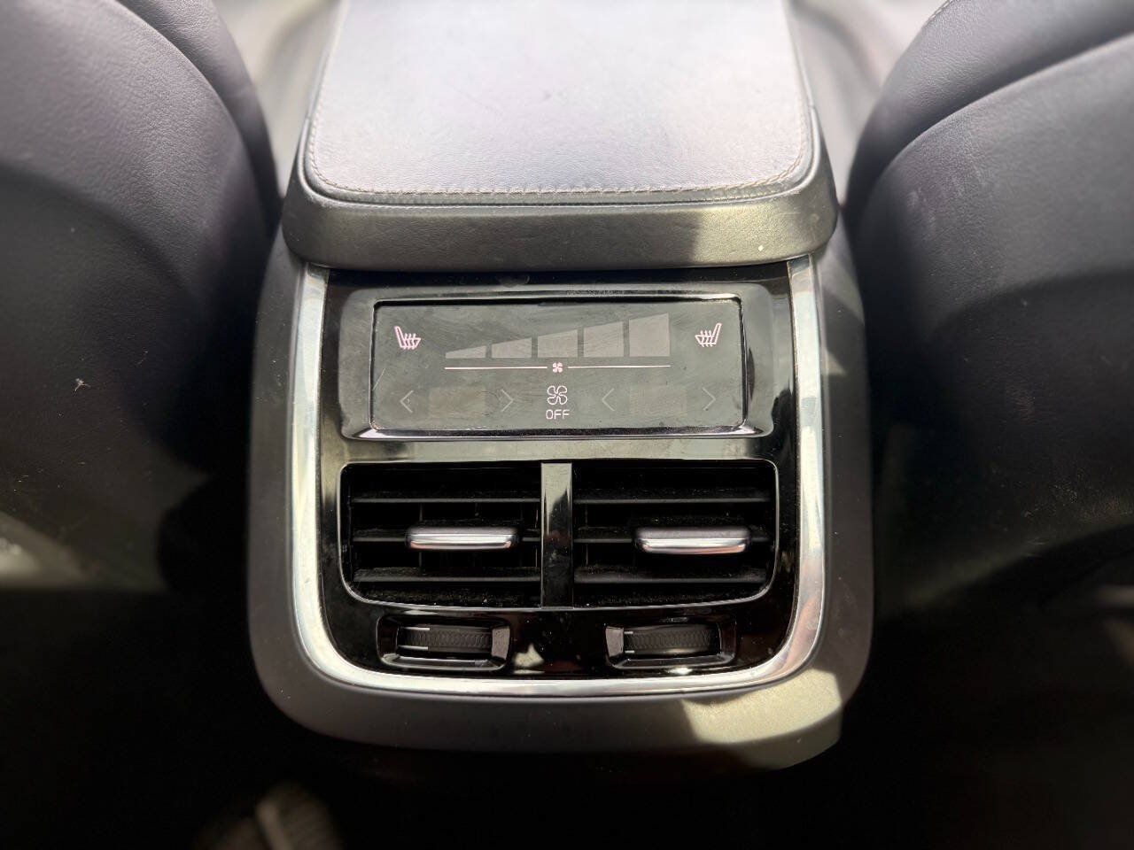 Used 2016 Volvo XC90 T6 Inscription AWD/4WD image 49