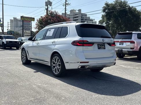 Used 2025 BMW X7 xDrive40i w/ Premium Package AWD/4WD image 6