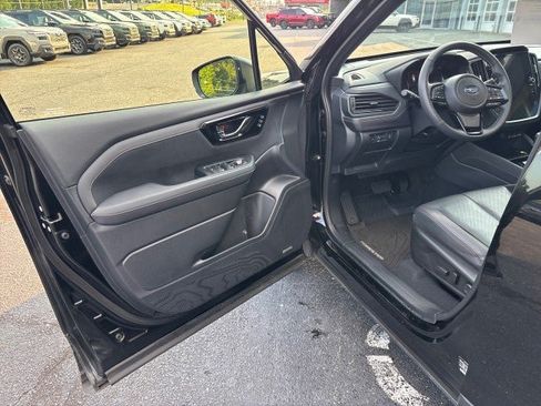 Certified 2025 Subaru Forester Touring w/ Popular Package - Touring AWD/4WD image 9