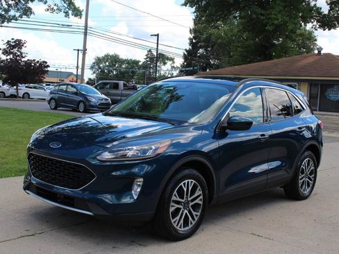 Used 2020 Ford Escape SEL AWD/4WD image 5