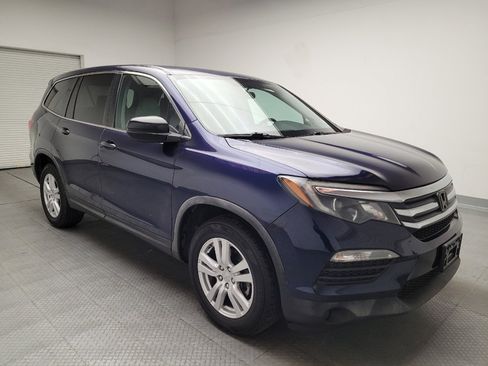 Used 2017 Honda Pilot LX image 13