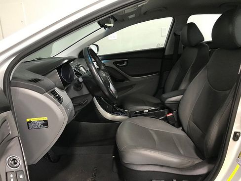Used 2016 Hyundai Elantra Limited FWD image 11