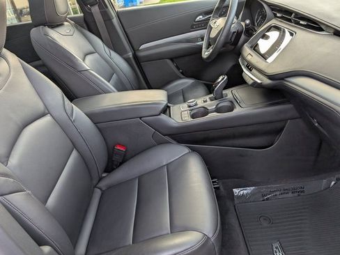 Used 2020 Cadillac XT4 Premium Luxury w/ Cold Weather Package image 4