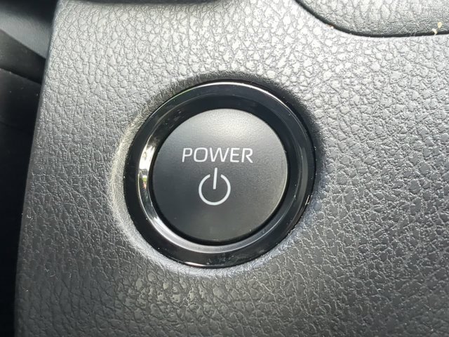 Certified 2026 Toyota Camry SE FWD image 31
