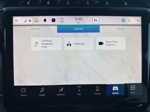 Used 2023 Jeep Grand Cherokee L Limited image 30