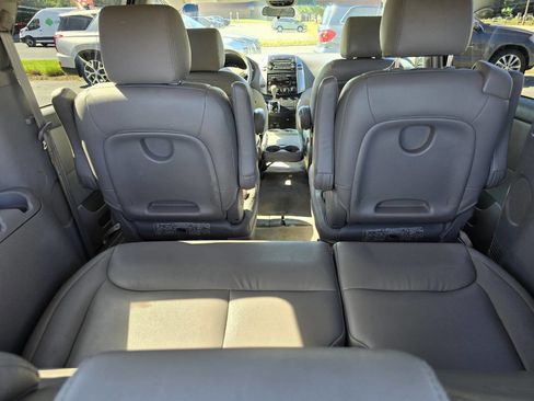 Used 2007 Toyota Sienna LE image 28