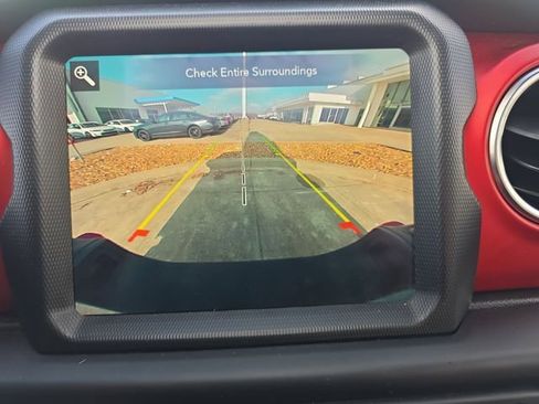 Used 2021 Jeep Gladiator Rubicon image 19