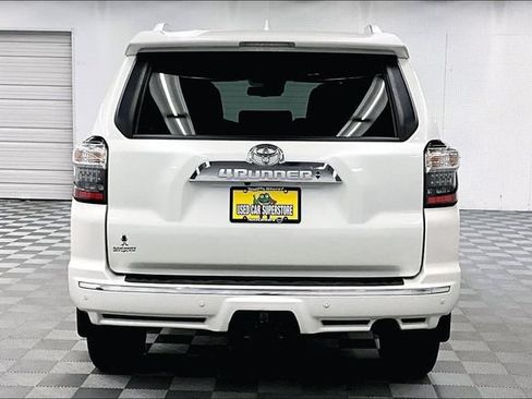 Used 2022 Toyota 4Runner Limited AWD/4WD image 5