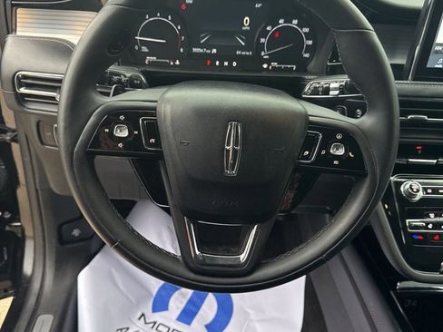 Used 2022 Lincoln Corsair AWD w/ Equipment Group 101A image 25