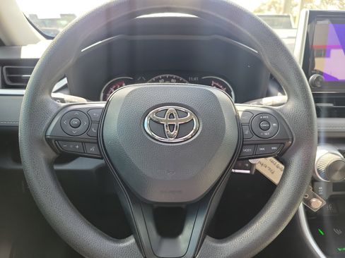 Used 2025 Toyota RAV4 LE image 23