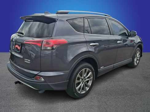 Used 2017 Toyota RAV4 Limited AWD/4WD image 4