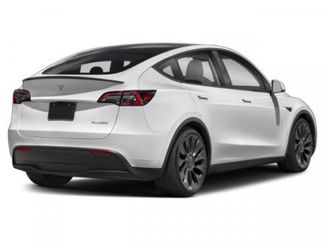 Used 2023 Tesla Model Y Long Range video 2