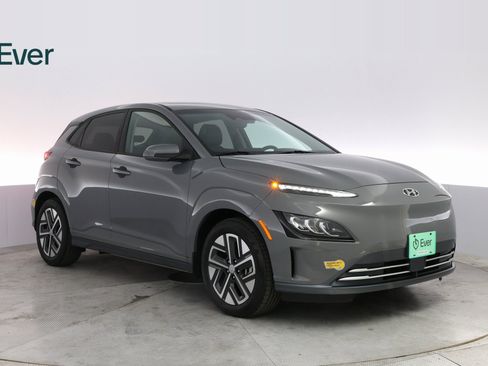 Used 2022 Hyundai Kona Limited image 4