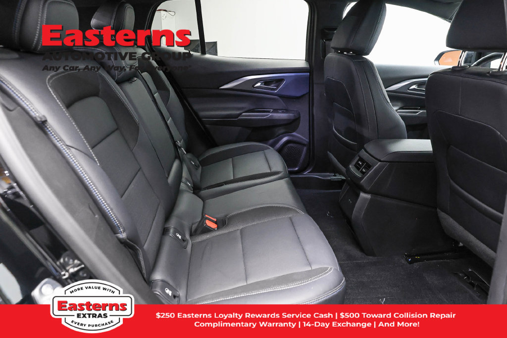 Used 2024 Chevrolet Equinox EV LT w/ LPO, All-Weather Mat Package FWD image 23