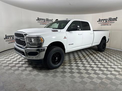 Used 2022 RAM 2500 Big Horn AWD/4WD image 1