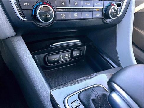 Used 2018 Kia Optima EX w/ Premium Package FWD image 23
