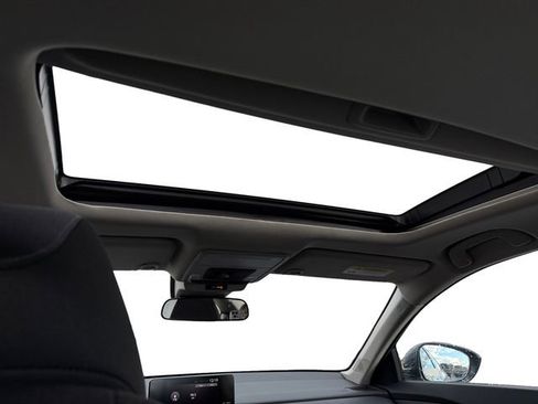 New 2025 Honda Accord SE image 11