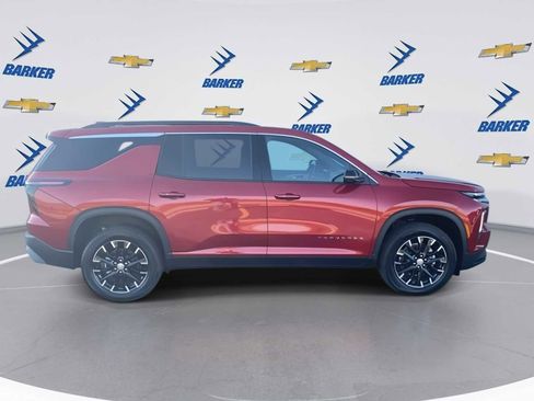 New 2026 Chevrolet Traverse LT w/ Sun and Wheel Package image 9