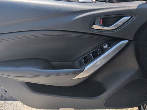 Used 2017 MAZDA MAZDA6 Touring FWD image 9