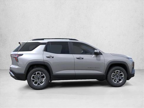 New 2026 Chevrolet Equinox ACTIV w/ Convenience Package III FWD image 6