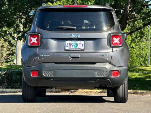 Used 2018 Jeep Renegade Sport w/ Power & Air Group AWD/4WD image 7