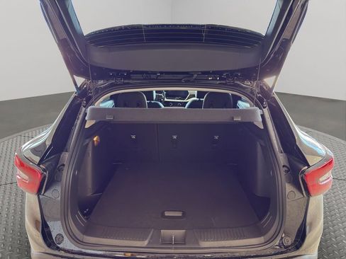 New 2026 Chevrolet Trax LT w/ Driver Confidence Package image 16