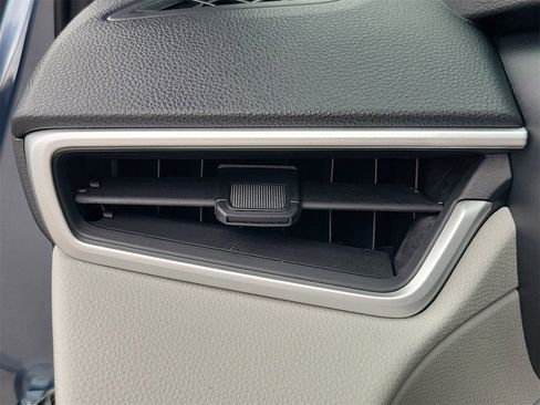 New 2026 Toyota Corolla Cross L image 27