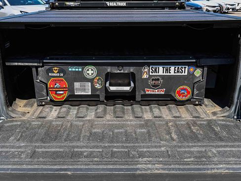 Used 2022 GMC Canyon AT4 w/ LPO, Power Package AWD/4WD image 12