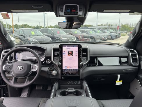 New 2026 RAM 1500 Laramie image 31