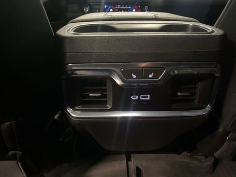 Certified 2023 Chevrolet Silverado 1500 LTZ w/ LTZ Premium Package AWD/4WD image 32