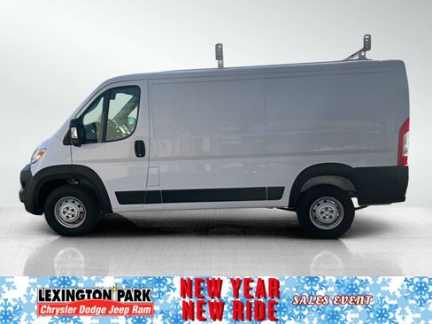 Used 2023 RAM ProMaster 1500 w/ Premium Convenience Group (B) image 3
