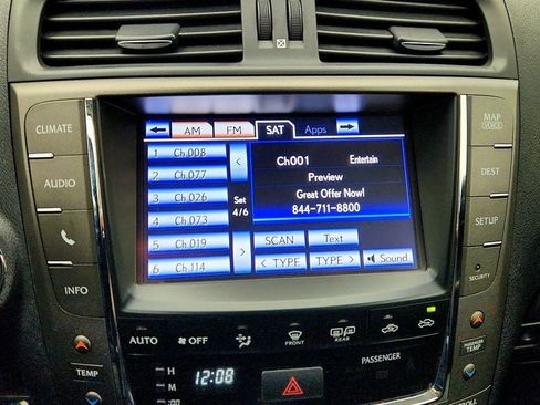 Used 2014 Lexus IS 250C image 22