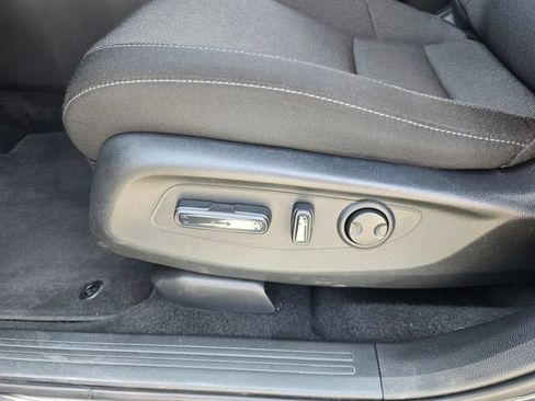 Used 2024 Honda CR-V EX image 16
