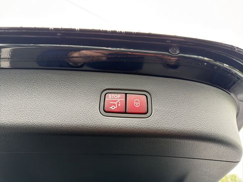 Certified 2023 Mercedes-Benz GLC 300 4MATIC image 25