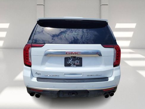 Used 2021 GMC Yukon Denali w/ Denali Premium Package image 6
