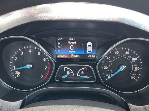 Used 2018 Ford Focus SE image 11