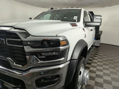 New 2026 RAM 5500 Tradesman w/ Chrome Appearance Group image 9