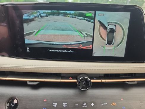 Used 2023 Nissan Ariya FWD image 18