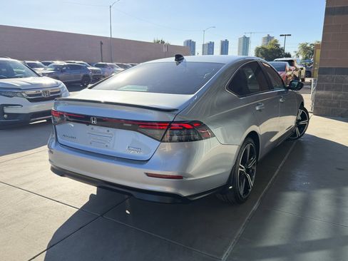 Used 2024 Honda Accord Sport image 4