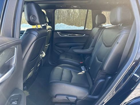 Used 2021 Cadillac XT6 Sport image 17