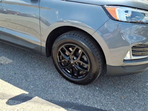 Certified 2024 Ford Edge SEL w/ Convenience Package AWD/4WD image 5