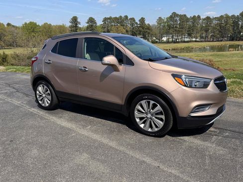 Used 2019 Buick Encore Preferred w/ Safety Package image 18