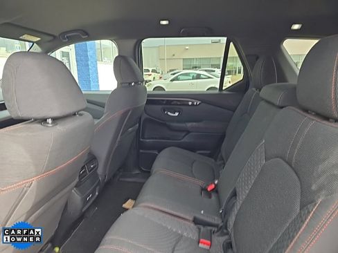 Used 2023 Honda Pilot Sport image 6