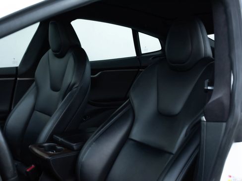 Used 2020 Tesla Model S Long Range image 17