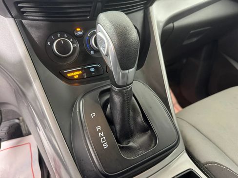 Used 2015 Ford Escape SE AWD/4WD image 21