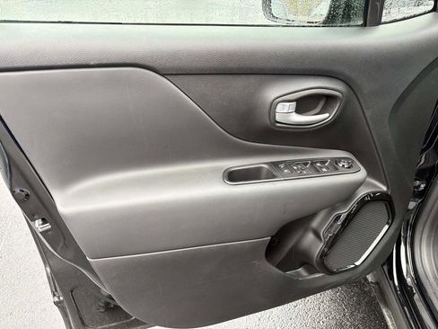 Used 2023 Jeep Renegade Altitude w/ Sun/Sound Group image 24