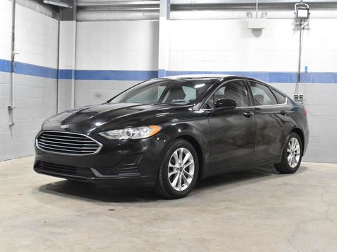 Used 2020 Ford Fusion SE FWD image 7
